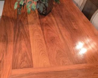 Dining Room Table with 6 Chairs