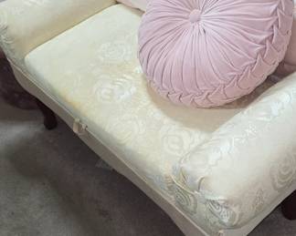 Bench with Storage Inside 