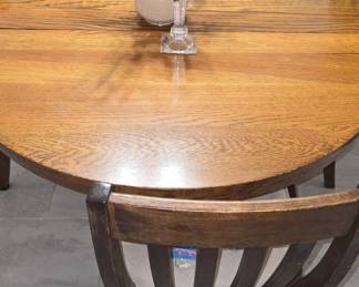 Oval Oak Antique Kitchen Table with 4 Chairs