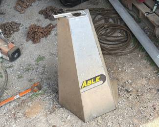 ABLE EDGER SPRAY SHIELD