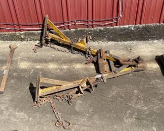 TRAILER TONGUE & COUPLER