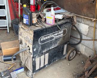 GUNSLINGER 260 PANASONIC WELDER