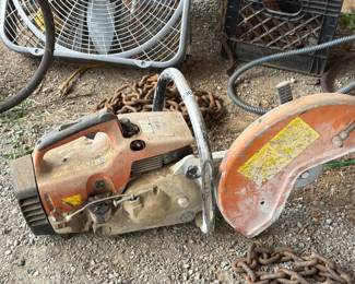 CONCRETE SAW