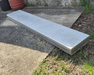 TOOL BOX 108”X19”X6”