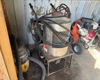 HOT WATER PRESSURE WASHER