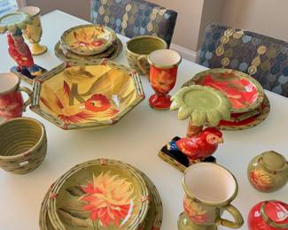 Raymond Waites 'Amazon' Dishes