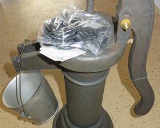 New Rustic Hand Water Pump Garden Fountain