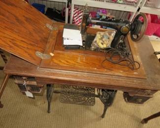 Antique Sewing Machine & Cabinet