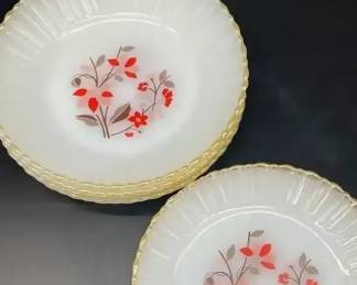 Termocrisa Milk Glass plates featuring a red and brown floral pattern w gold scalloped edges