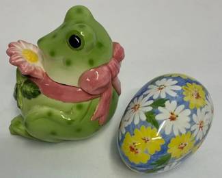 Vintage Omnibus Ceramic Frog and Andrea Floral Egg