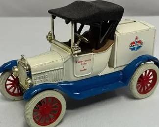 Ertl Amoco 100th Anniversary 1918 Ford Model T Runabout diecast bank