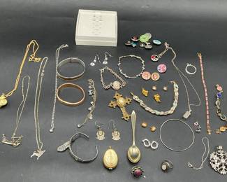 Mixed Jewelry Lot
