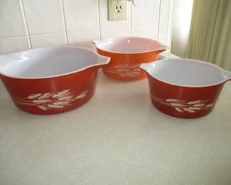 Vintage Pyrex "Autumn Harvest"