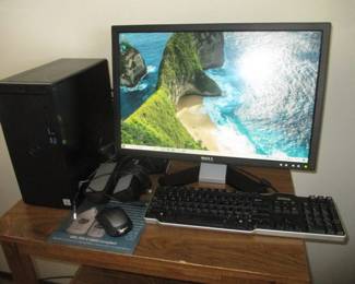 Dell Computer Tower with Accessories