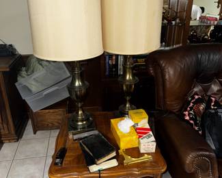 Pair of vintage matched brass lamps and a solid wood French Provencial end table