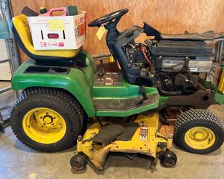 John Deere Riding Lawn Mower, NeedsTLC