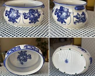 A blue and white transfer ware porcelain footbath with floral decoration