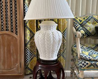 A vintage Frederick Cooper ceramic lamp featuring a carved wicker-inspired pattern