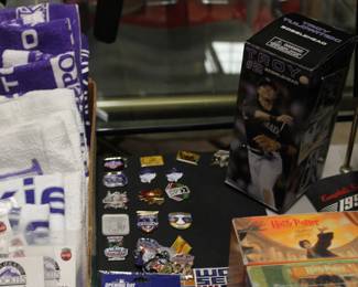 More pins towels  bobble head and Harry Potter