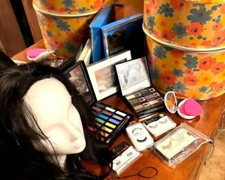 EBE104 A New Look Make-over Set, Human Hair Wig & Make-up Kits