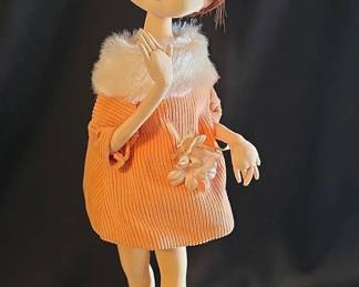 EBE255 - Vintage Japanese Sankyo Pose Doll