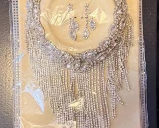 EBE155 - Costume Silver rhinestone bridal Statement Set 
