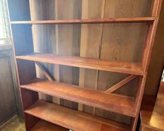 EBE256 Large Solid Wood Free Standing Shelf