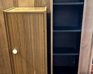 EBE047 Set Of Two Small Storage Shelves 