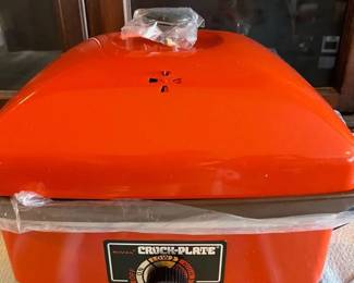 EBE051 Vintage Rival Crock-Plate Cooker, Never Been Used! 