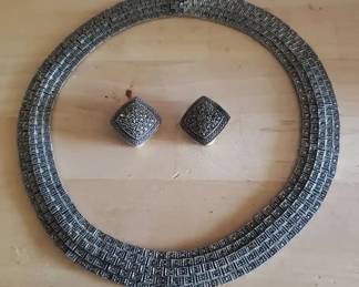 EBE078- 925 Silver Collar And Clip-On Earrings