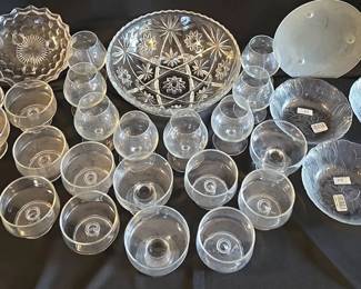 EBE166 - Assorted Glassware 