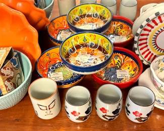 EBE087 Colorful Retro Dishes! 