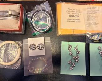 EBE208 - Vintage-Style Costume Jewelry Collection with Nakamol Chicago Bracelet