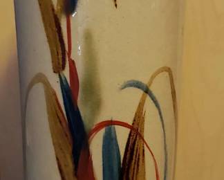 EBE001- Abstract Asian Vase