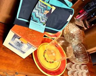 EBE102 Various Picnic & Party Glass Serving Ware