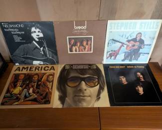 EBE067 - 1970's Classic Rock Vinyls 