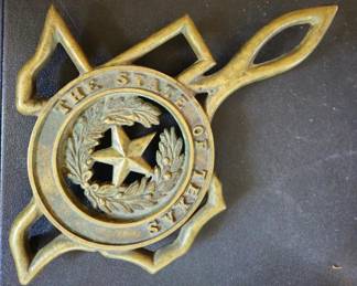 Keepsake heavy bronze "State of Texas" Governor and Mrs. John B. Connally on reverse