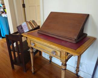 Simple table and bood stand