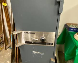 Small safe