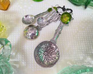 Turtle measuring spoons