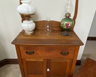 Wash stand & oil lamp & electric lamp