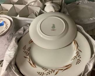 Set of Royal Dalton dishes circa 1950