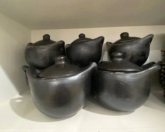 La Chamba Cookware, Black Clay Hand-Smoothed & Firted from Colombia, Set of 8, Used on Stovetop, Oven, Microwave