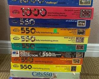 WIde Variety of Puzzles 550 - 3000 Piece
