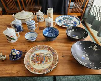 Vintage lidded Tea Cups,  Satsuma Style Geisha Decorative Plate,Vintage Sakura Cherry Blossom bowls