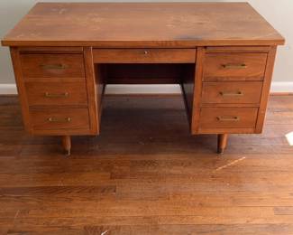 Vintage Mid-Century Modern Indiana Desk Co. Wooden Executive Desk 54 x 30 x 30