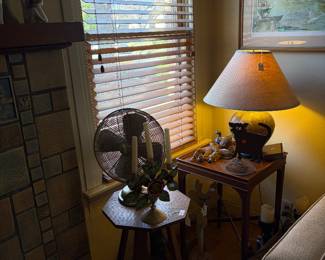 Oak arts & crafts table.  Square end table. Lamp.