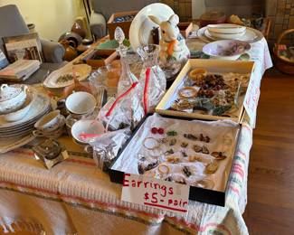 Living room.  Costume jewelry, dish ware, silverplate.