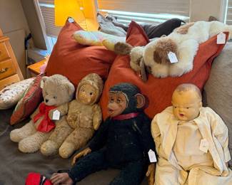 Vintage 1940’s stuffed animals and dolls.  
