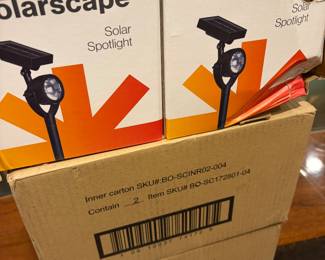 New in box solar slotlight